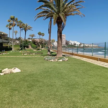 En Urb Primera Linea De Playa Lägenhet *
